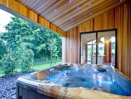 Cottages With Hot Tubs In Sussex Luxury Hot Tub Holidays