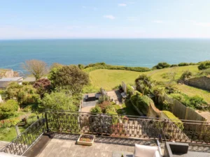 Ventnor sea view group accommodation