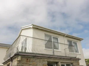 Sennen Cove cheap pet friendly apartment