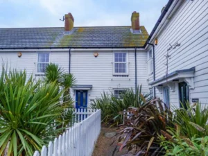 Camber two bed pet friendly cottage