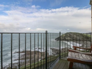 Ilfracombe sea view apartment sleeps 4