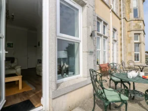 Newquay luxury pet friendly apartment