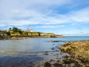 Cemaes Bay beachfront cottage sleeps 14