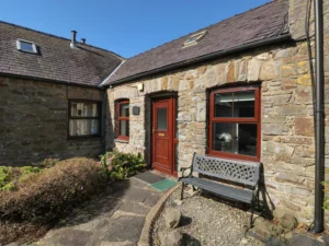 Broad Haven pet friendly cottage sleeps 4