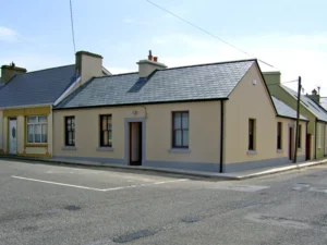 Kilkee 3 bed self catering cottage sleeps 5