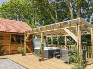 Watchet private hot tub lodge sleeps 4