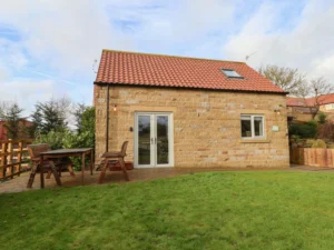 Yorkshire pet friendly hot tub cottage