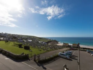 St Ives large dog friendly cottage