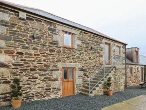 Stone cottage with underfloor heating