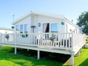 Cayton Bay dog friendly beach chalet