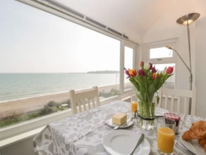 Weymouth apartment direct beach access