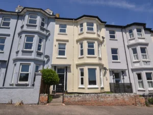 Beachside period terraced apartment