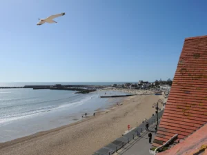 Lyme Regis stunning top floor apartment