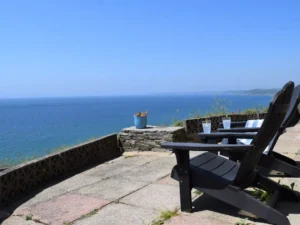 Whitsand Bay beachfront bungalow