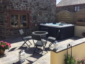 Hartland barn conversion with hot tub