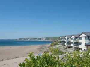 Bigbury on Sea 2 bed seafront apartment