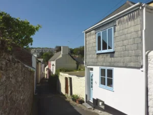 Kingsand pet friendly self catering sleeps 4