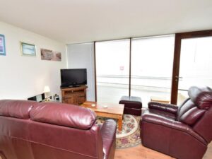 1 bed apartment in Westward Ho sleeps 2