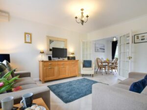 Broadstairs three bed beachside cottage