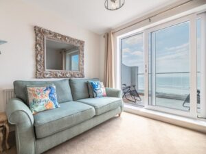 Gwynedd beachfront pet friendly cottage