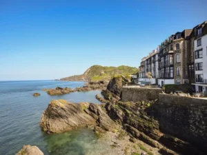 Ilfracombe 2 bed apartment with sea views