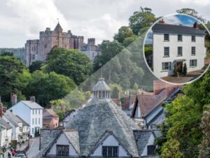 Dunster luxury hot tub cottage sleeps 10