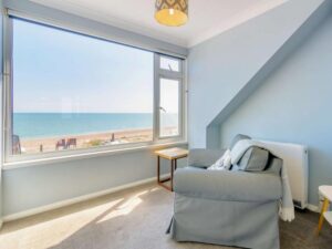 Normans Bay pet friendly beach house