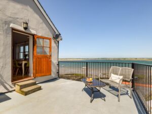 Appledore sea view cottage sleeps 6