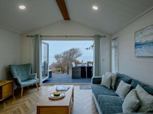 Seaside pet friendly lodge sleeps 4