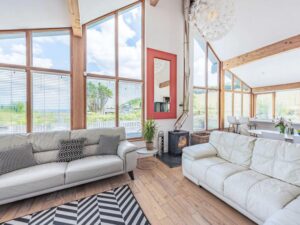 Beachside holiday home in the sand dunes