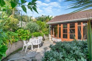 Couples bungalow by the sea