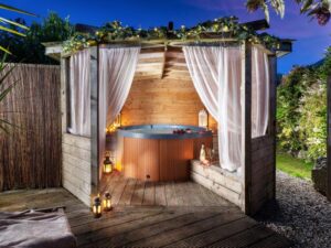 Romantic retreat for couples with hot tub