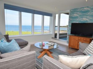 Thurlestone beachfront holiday apartment