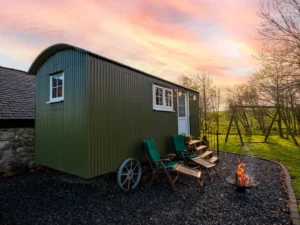 Couples sheperds hut by the sea