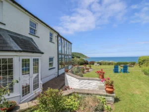 Big family house overlooking the beach