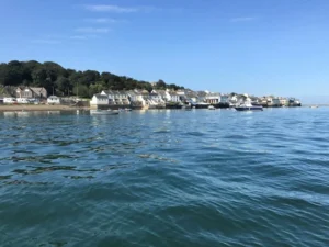 Appledore waterfront cottage sleeps 5