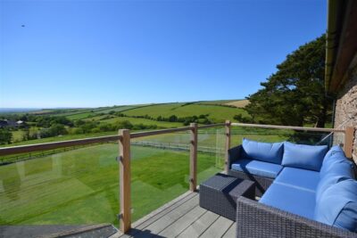 Hope Cove pet friendly converted barn