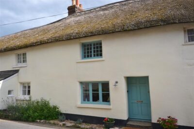 Thurlestone family pet friendly cottage