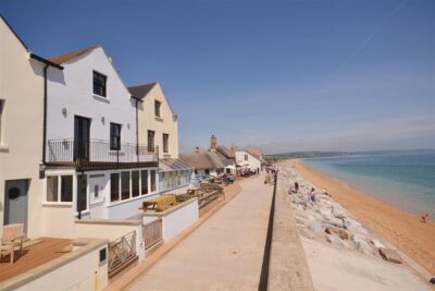 Torcross large luxury pet friendly cottage