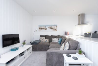 Lyme Regis two bed coastal apartment