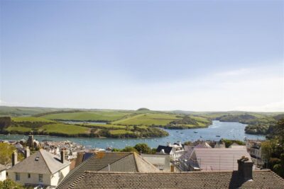 Salcombe luxury townhouse sleeps 8