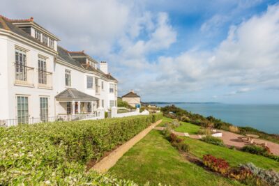 New England style seafront apartment