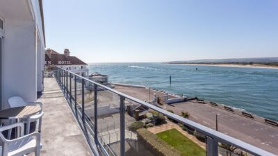 Sandbanks family friendly self catering flat