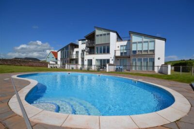 Thurlestone 2 bed apartment near beach