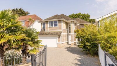 Sandbanks five star holiday home sleeps 8