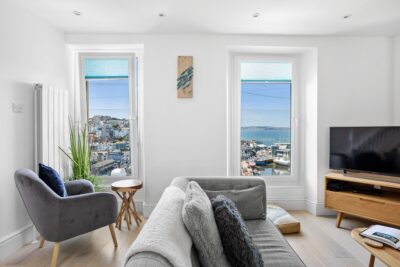 Brixham luxury sea view cottage sleeps 6