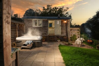 Quirky couples retreat with a hot tub