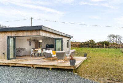 Pet friendly eco-lodge sleeps 6