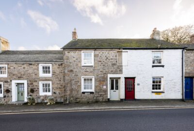 Grade II listed cottage original features