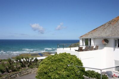 Mawgan Porth 2 bed holiday apartment